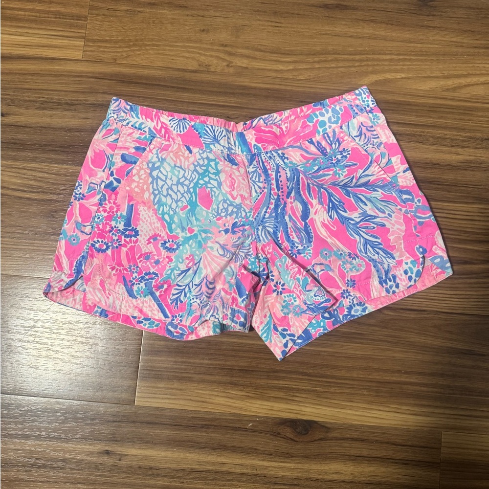 Lilly Pulitzer Pull on shorts